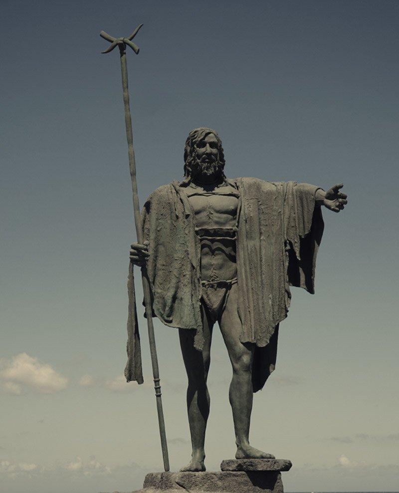 Statue of a Guanche king in Candelaria Mencey
